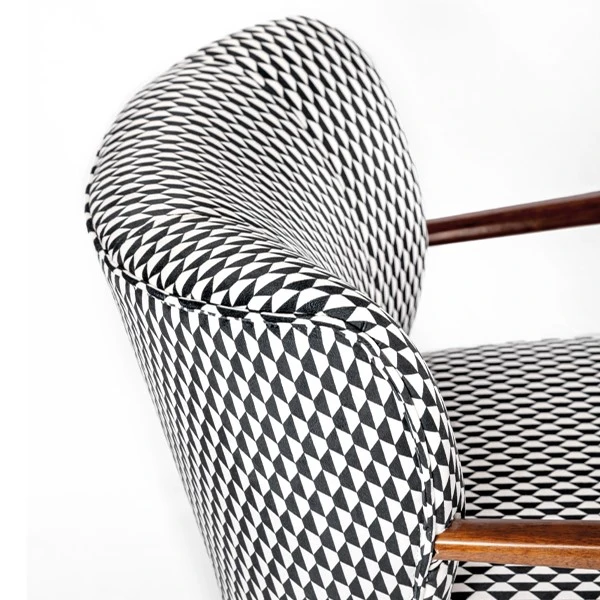 6 6